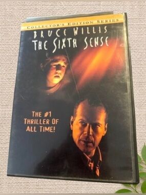 The Sixth Sense DVD — Collector’s Edition Series